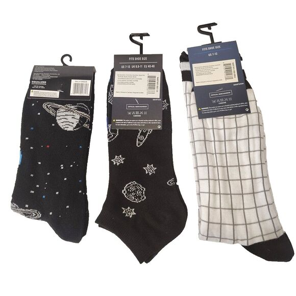 NASA Space 4 pair (2 Ankle/2 Crew) Novelty Mens Sz 6-12 Socks NWT - Picture 2 of 5